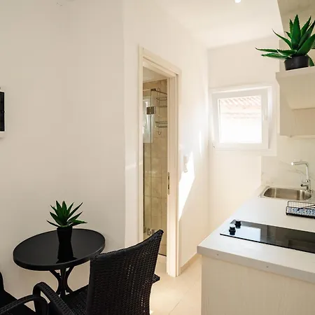 Angelina Apartment