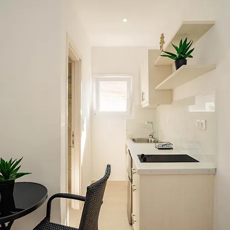 Angelina Appartement *